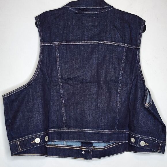5X 28W Torrid Denim Dark Wash Cropped Vest Cotton Collar Button Front Sleeveless - Picture 9 of 9